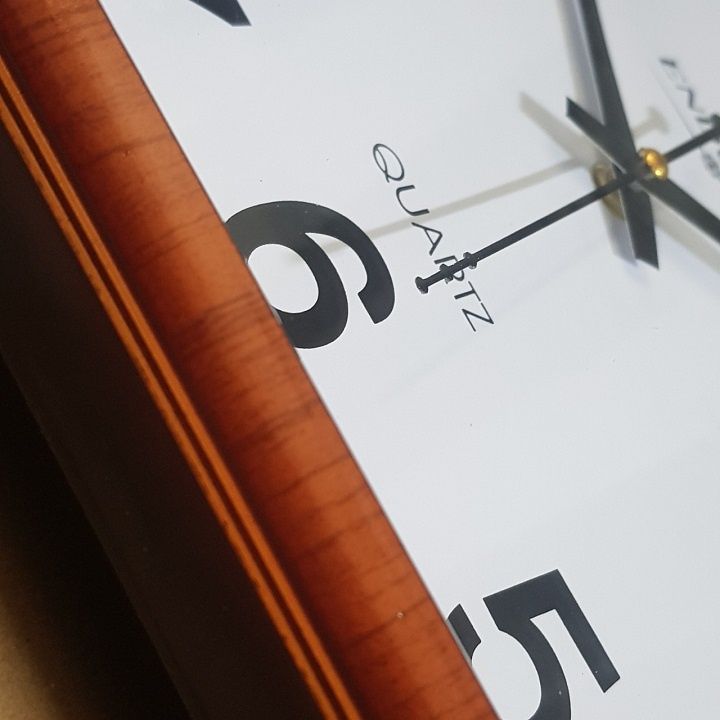 Đồng Hồ Treo Tường Kim Trôi 30cm ENDURING