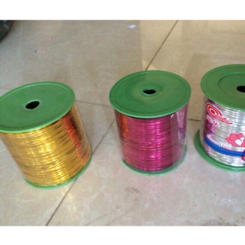 Kẽm cột nơ bó hoa.