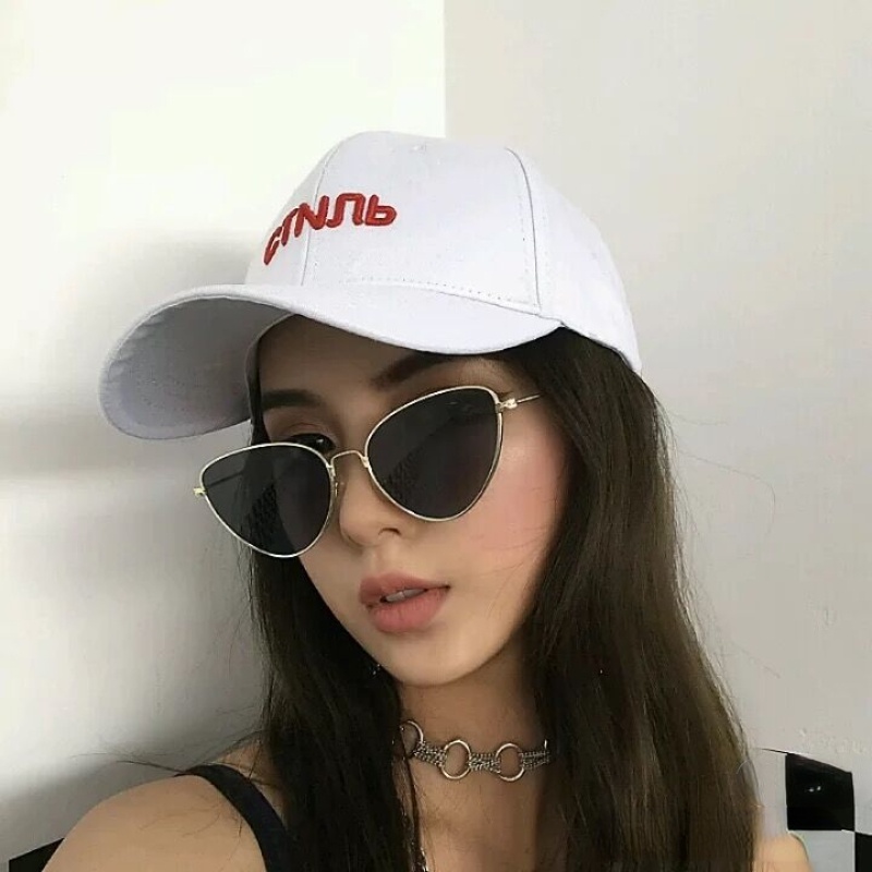 Kính Mát Mắt Mèo Gọng Kim Loại Nhiều Màu Sắc Phong Cách Retro Thời Trang Cho Nữ