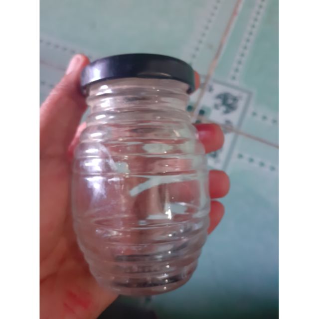 Hũ đựng hình ong