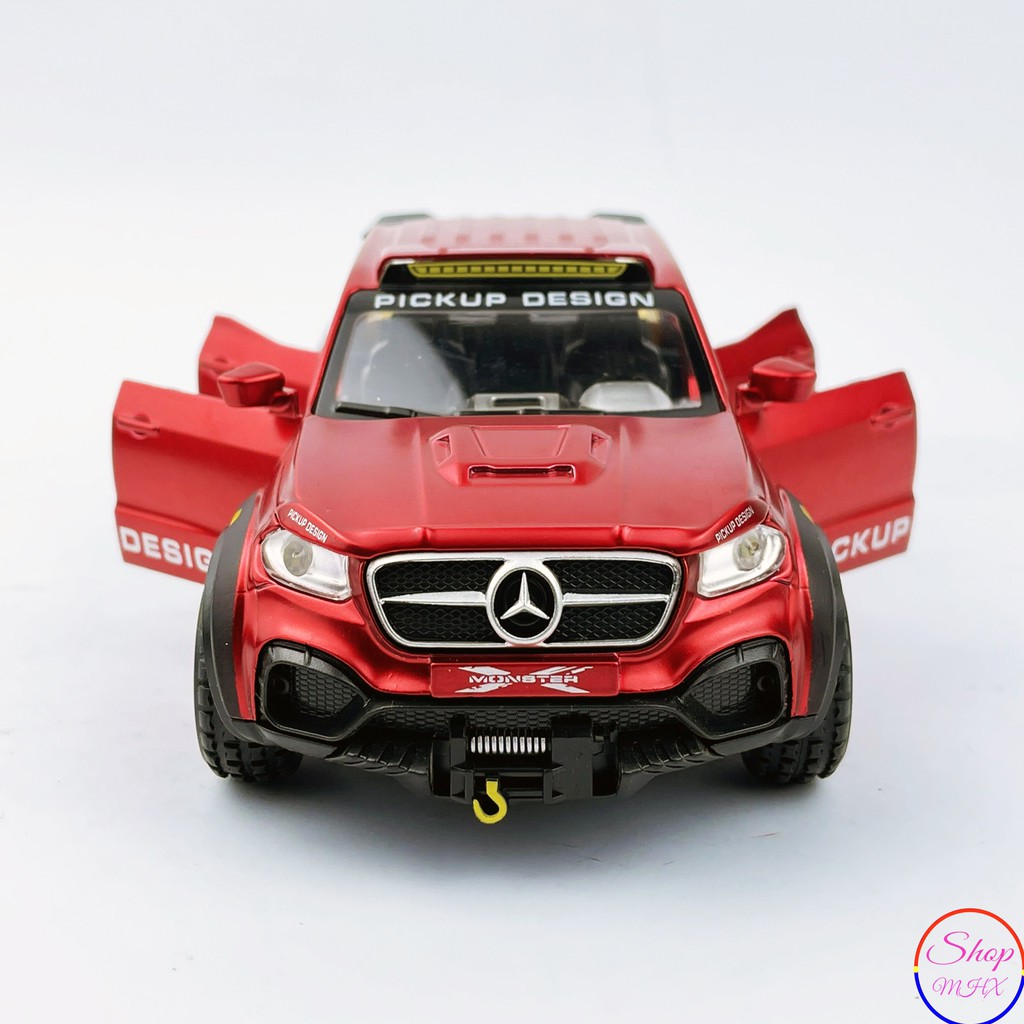 Xe mô hình sắt Mercedes-Benz X-Class Monster TẶNG KÈM BIỂN SỐ tỉ lệ 1:28 hãng Chimei