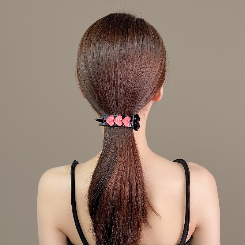 Kẹp Tóc Móng Vuốt Hình Trái Tim Cho Nữ