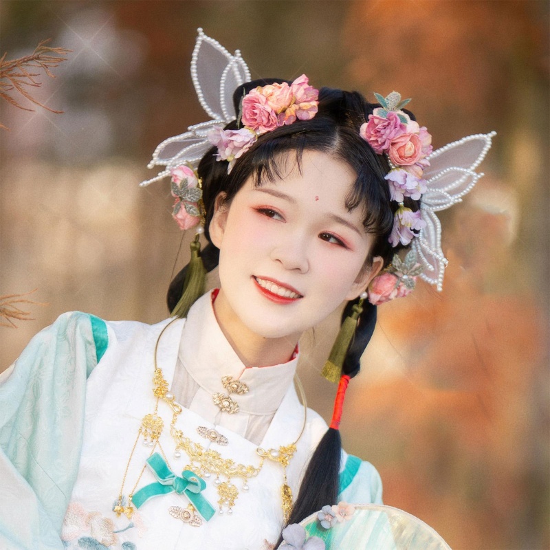 Kẹp Tóc Hình Cánh Bướm Đính Ngọc Trai Cho Chị Em Gái