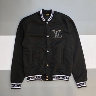 Áo khoác Bomber Lv pha bo mới hot trend 2021
