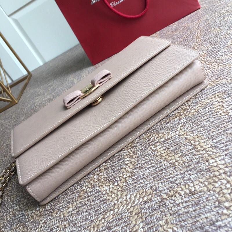 Túi đeo chéo nữ mẫu mới thương hiệu Salvatore Ferragamo cao cấp da thật hàng vip 1-1