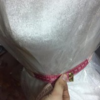manocanh nhung nữ chân gỗ