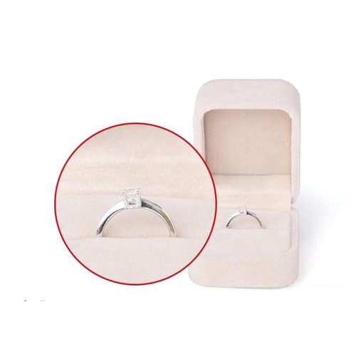 Hộp nhung đựng trang sức thiết kế sang trọng | BigBuy360 - bigbuy360.vn