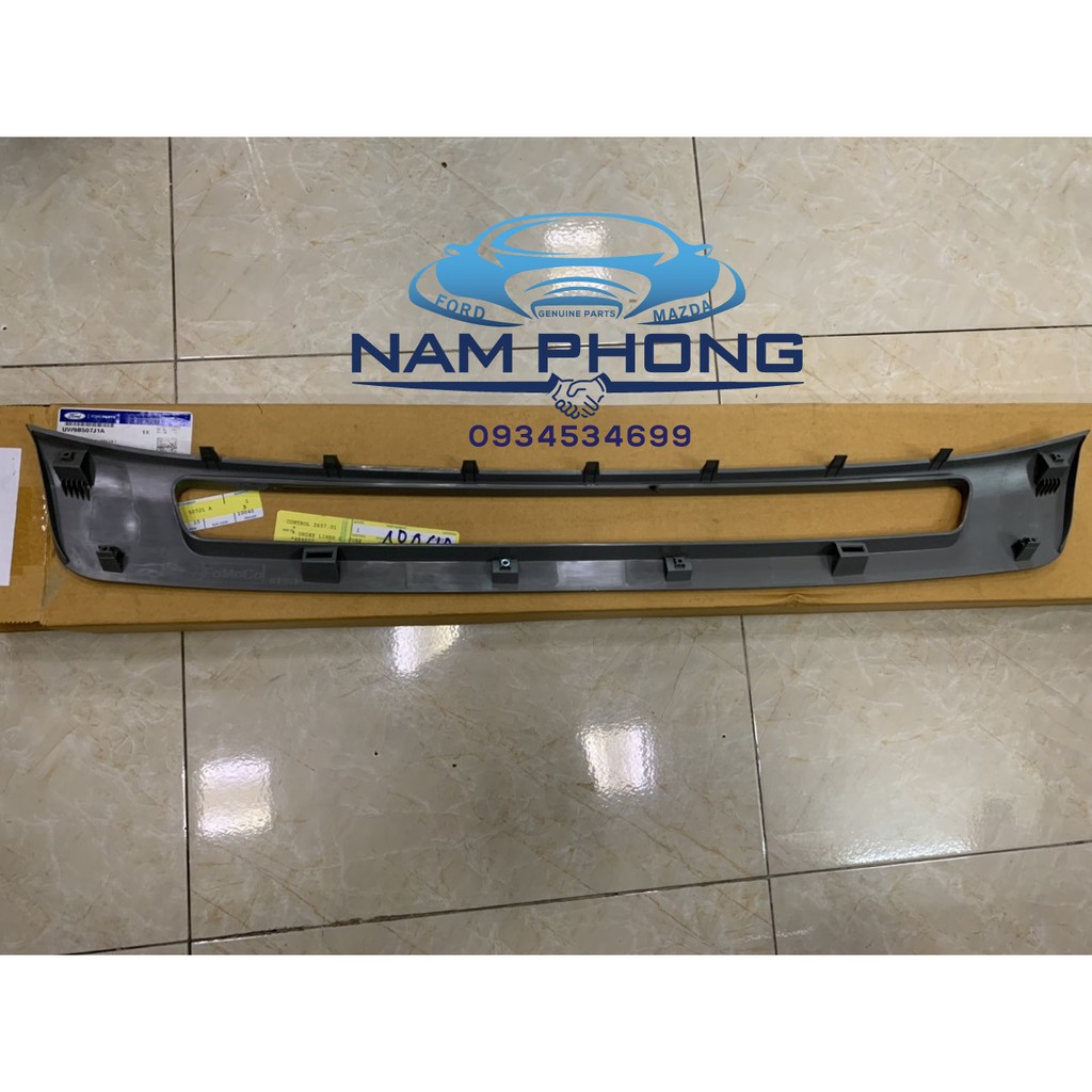 Ốp ca lăng Everest 2012 2014  - UW9B507J1A