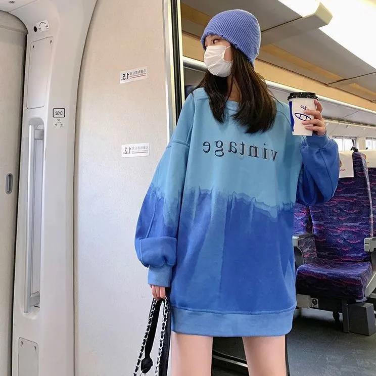 Áo Sweater Mỏng Dáng Rộng Màu Gradient Phong Cách Hàn Quốc Thời Trang Thu Đông Dành Cho Nữ 2021 | BigBuy360 - bigbuy360.vn