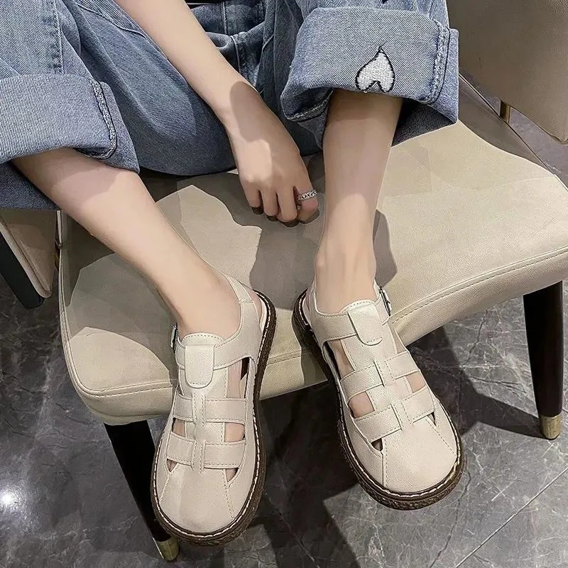 Dép sandal MURIOKI trắng cắt lỗ cực xinh phong cách ullzang