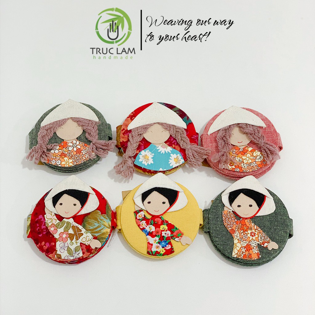 Gương Trang Điểm Cầm Tay Mini Bỏ Túi Ốp Vải 2 Mặt Gắn Hình Ngộ Nghĩnh Dễ Thương  – Trúc Lâm Handmade