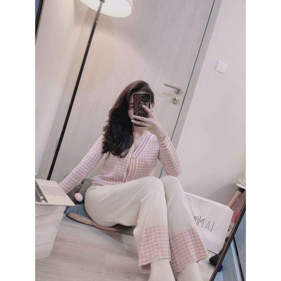 sét len nữ, áo len nữ kẻ caro kèm quần suông siêu phẩm mùa này chất len đanh mịn xịn đẹp hàng cao cấp quảng châu | BigBuy360 - bigbuy360.vn