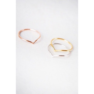 Nhẫn chữ V trơn (V-ring bạc 925)