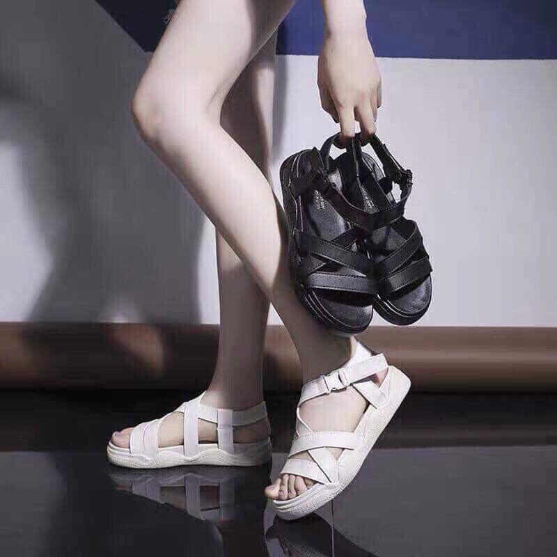 Giày sandal nữ quai chéo mùa hè trẻ trung - TT37