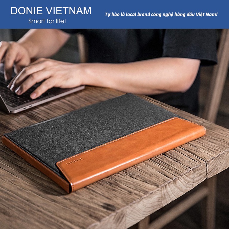Túi Chống Sốc TOMTOC Premium Leather Cho Macbook Pro 15 New H15