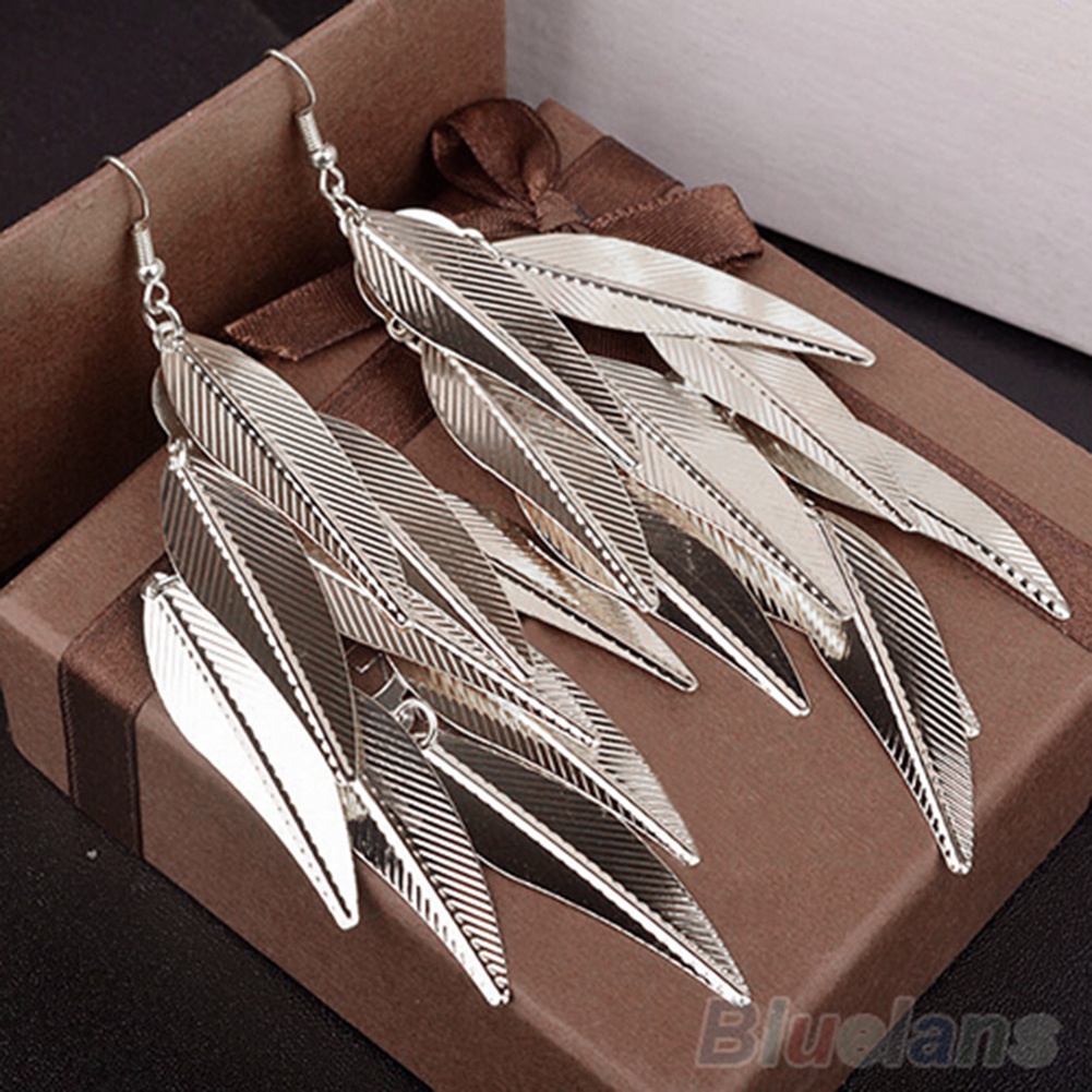 Đôi bông tai hình những chiếc lá rơi thời trang cho nữ