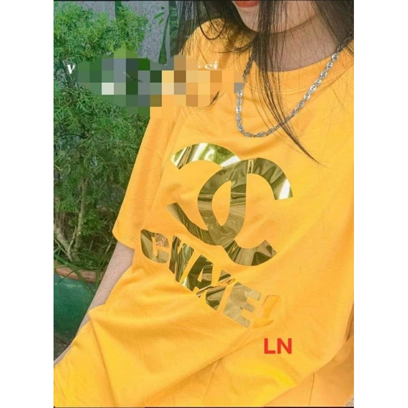 Áo phông ánh vàng chữ X to và dòng chữ LN12