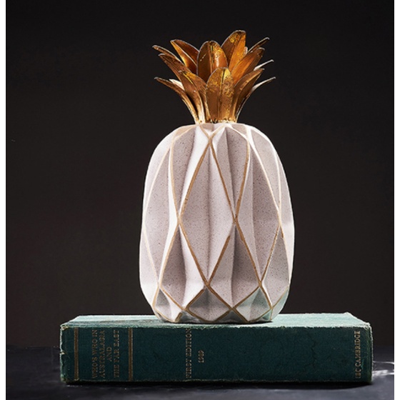 Tượng trái thơm giả trang trí nhà cửa phong cách Bắc Âu sang trọng-mang ý nghĩa may mắn cho gia chủ-trưng bày quà tặng