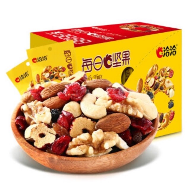 Hạt Và Trái Cây Khô Ăn Liền Tổng Hợp Chacha Daisy Nuts gói 115g