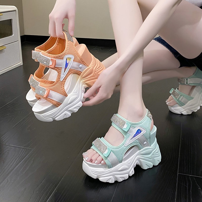 Sandal Thể Thao Đế Xuồng Tăng Chiều Cao Phong Cách Mới 2023