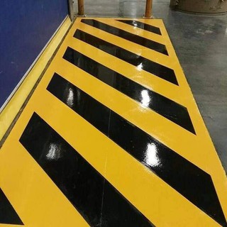 Sơn Epoxy KCC Unipoxy Lining tự phẳng- D80680 (16L) Xám đậm