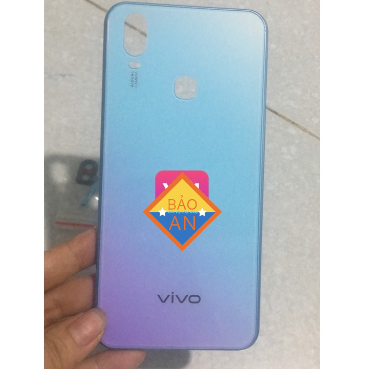 Lưng vỏ vi vo Y11 -zin gồn lưng ,kính cam ,nút bấn