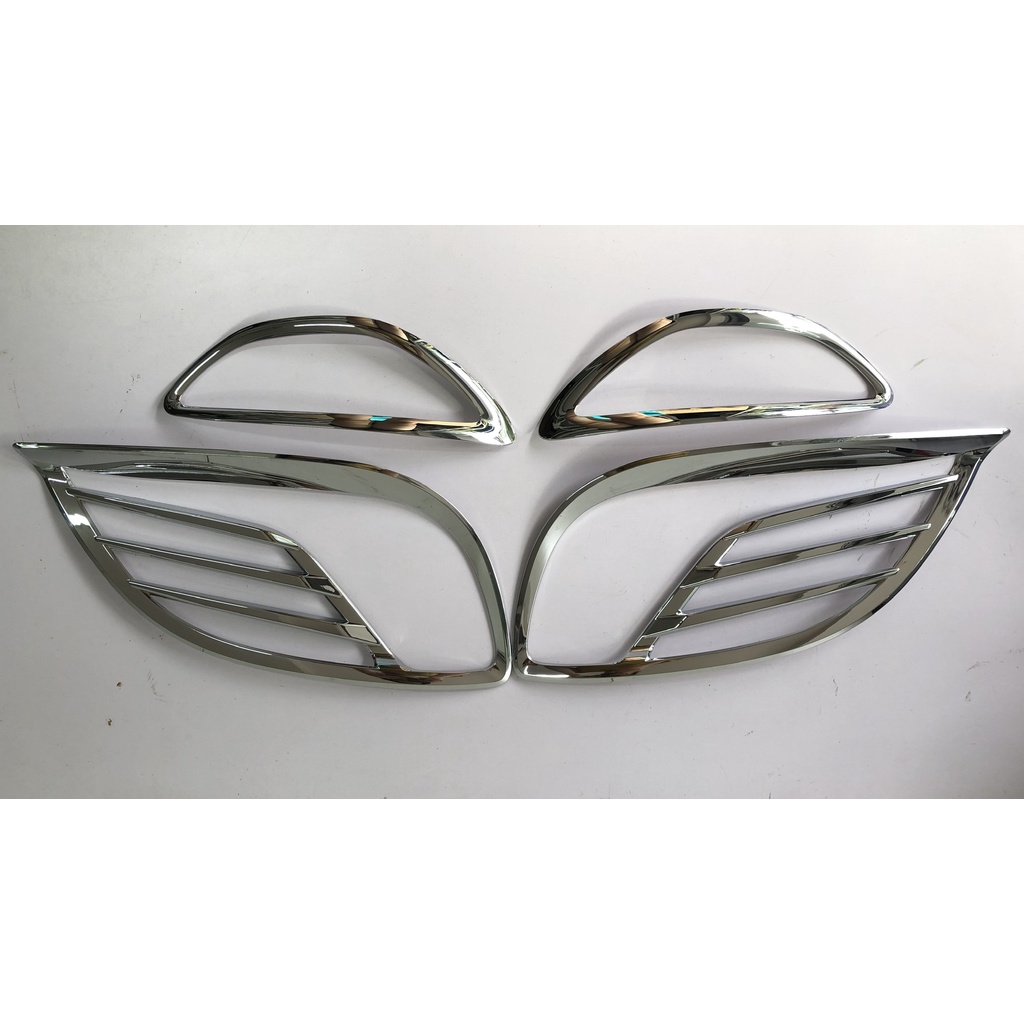 Ốp viền đèn gầm mạ crom trước và sau trang trí xe Hyundai Accent sedan 4 cửa đời 2011-2014 nhập khẩu Hàn Quốc