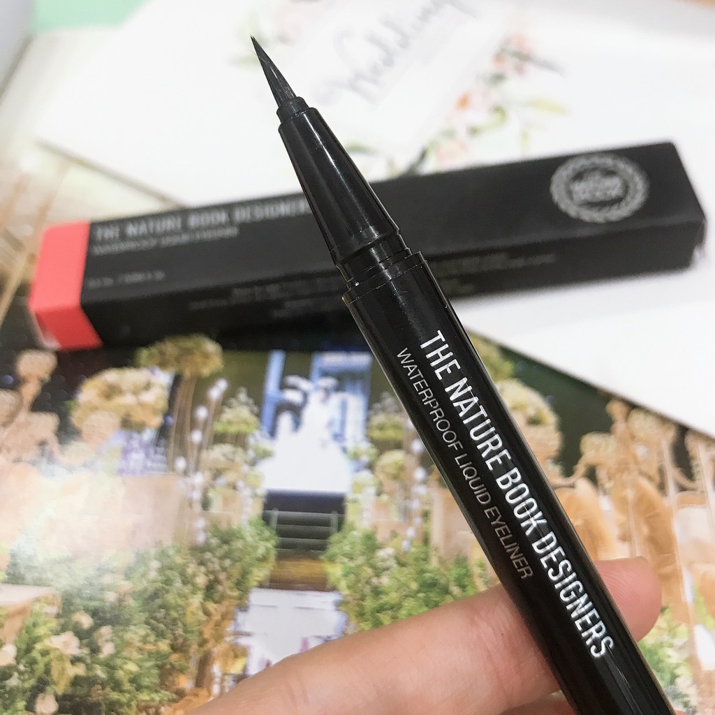 Bút Kẻ Mắt Chống Nước - The Nature Book | BigBuy360 - bigbuy360.vn