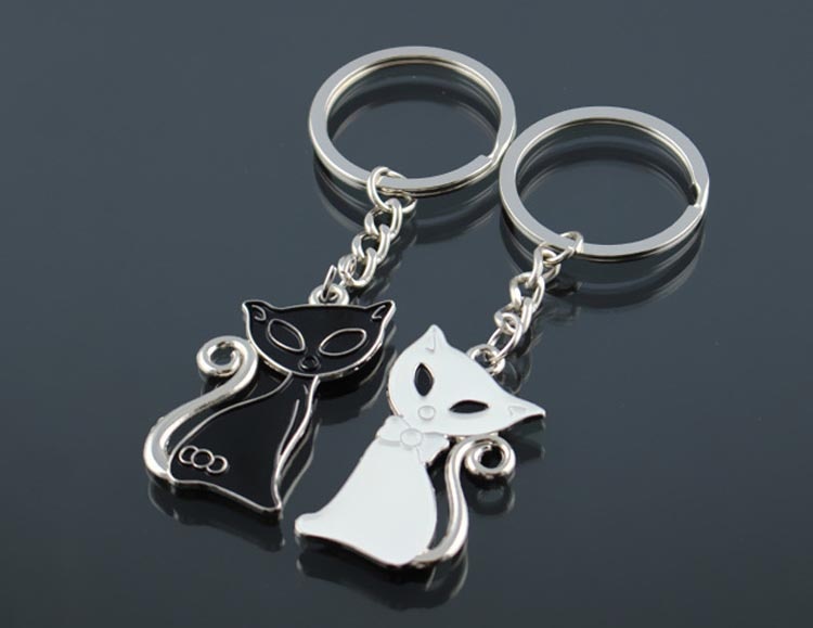 Cặp Móc Khóa Hợp Kim Hình Mèo Chuột Tai Chi Thời Trang Cho Cặp Đôi
