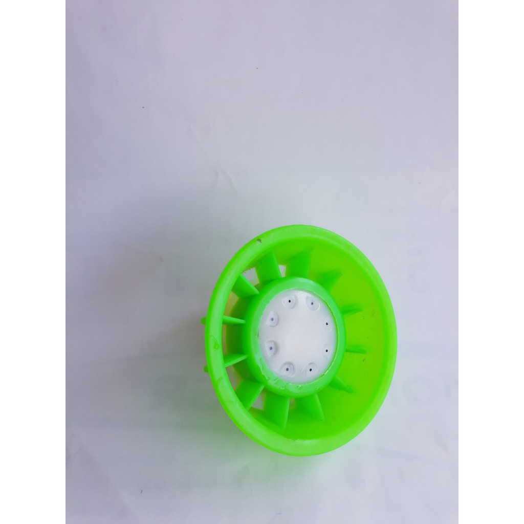 Bec loa 8 lỗ phun, ren trong 13mm dùng cho bình bơm tưới cây