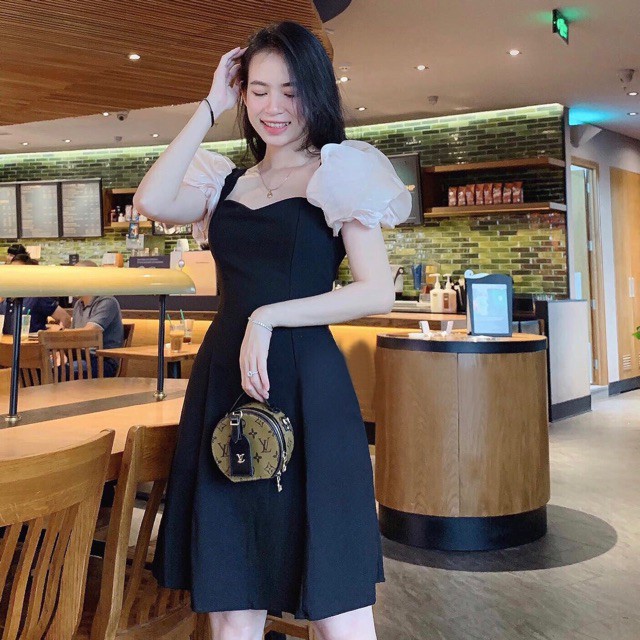 Đầm váy freesize đen phối tay phồng trắng