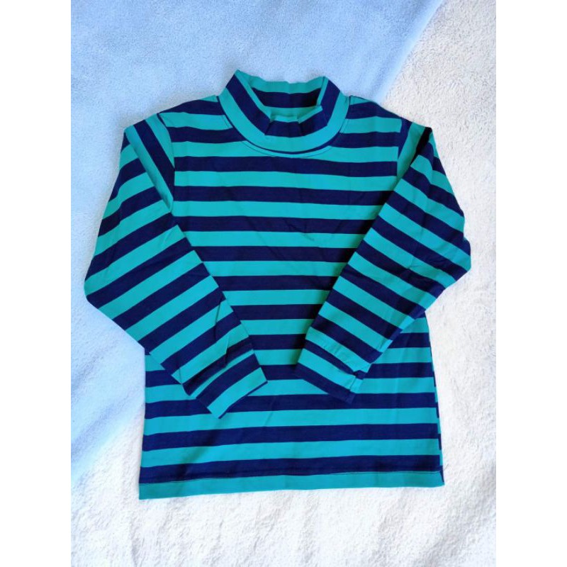 Áo thun cao cổ cho bé