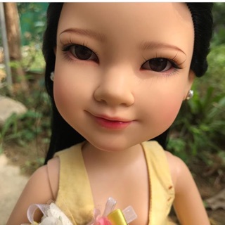 Búp bê bé gái