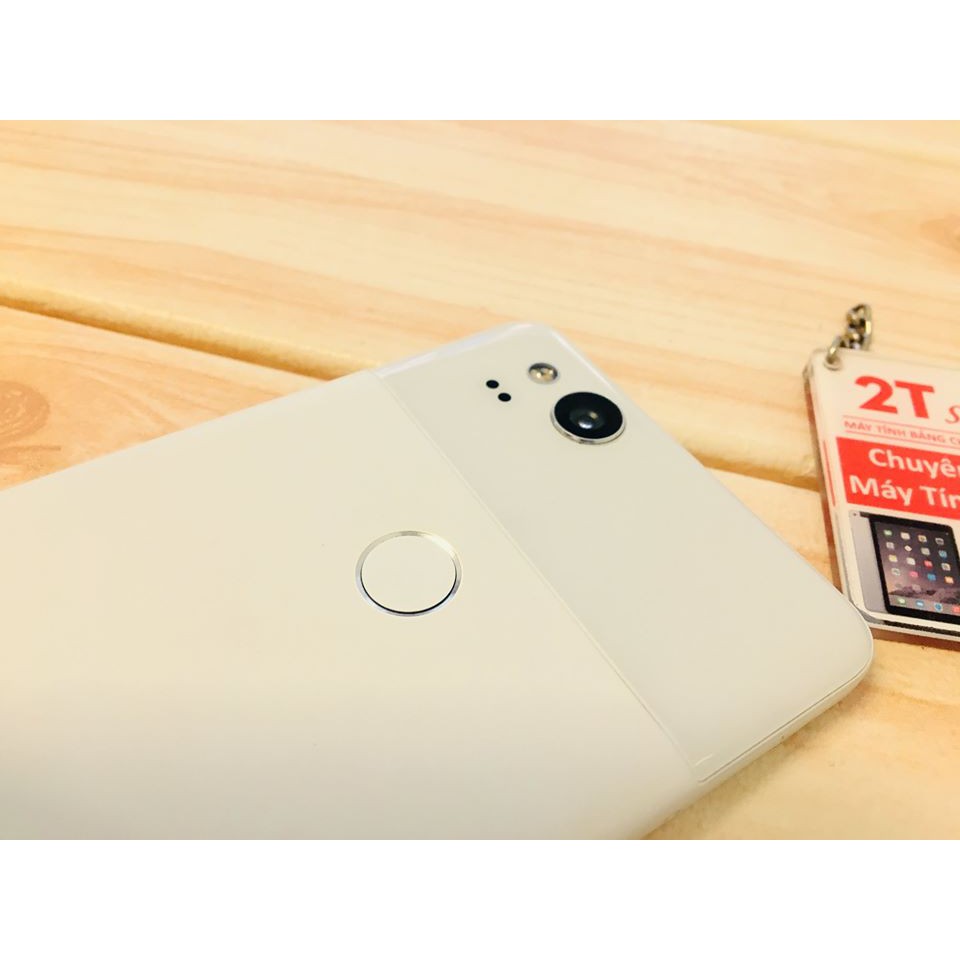 Điện thoại Google Pixel 2 chụp ảnh tối, chống rung cực đẹp