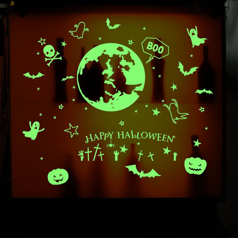 Miếng Dán Trang Trí Cửa Sổ Họa Tiết Đầu Lâu Dạ Quang Độc Đáo