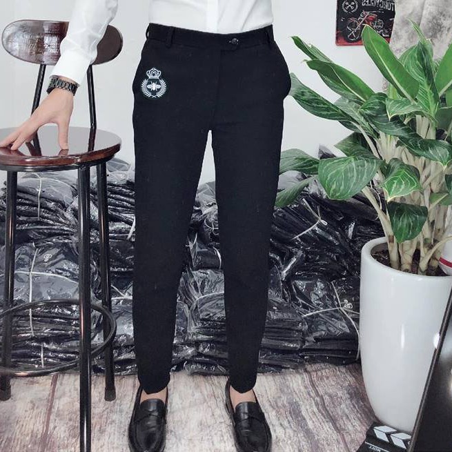 Quần âu nam đen thêu họa tiết con ong, vải không nhăn, không xù | BigBuy360 - bigbuy360.vn