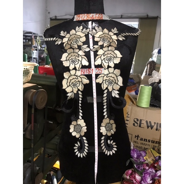 Set 2 bông hoa thêu chỉ lụa