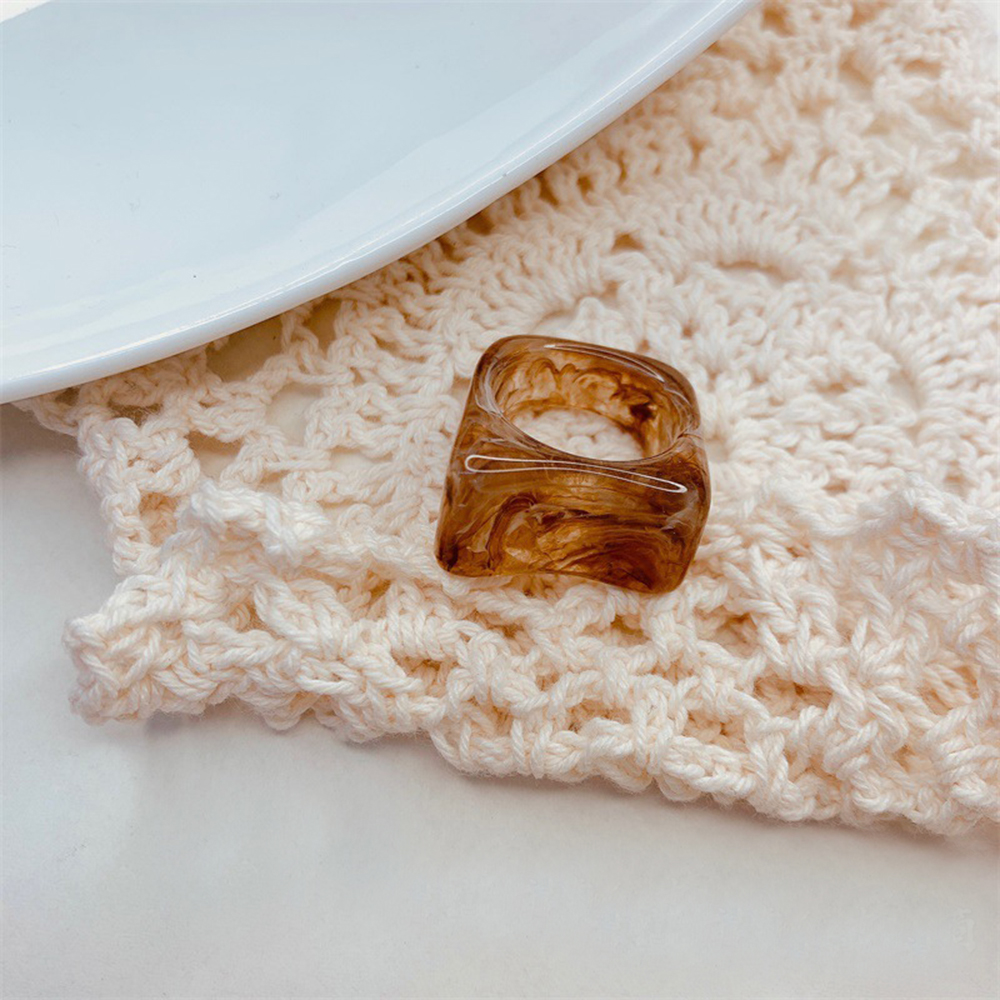 Nhẫn Nhựa Acrylic Trong Suốt Phong Cách Hàn Quốc Độc Đáo Cho Nữ