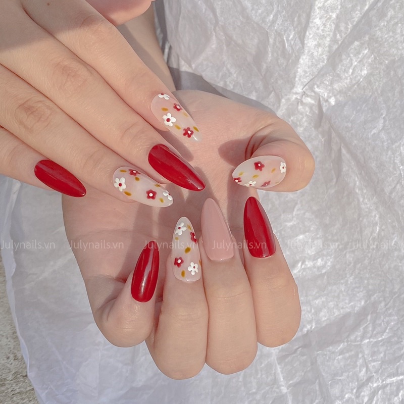 Nail Box Thiết Kế Móng Úp Thiết Kế Phong Cách Hàn Quốc Hoa đỏ nb098 julynails.vn