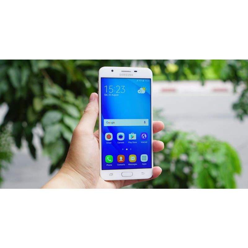 Điện thoại chính hãng samsung Galaxy j7 prime mới 99 %
