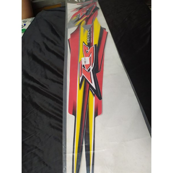 TEM XE RS 3 LỚP CHỮ TO MÀU ĐỎ