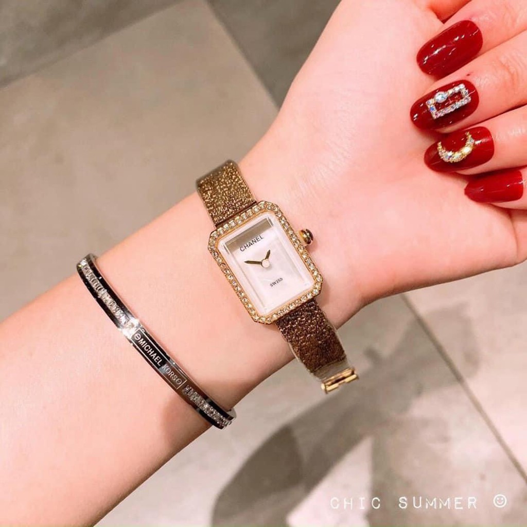 Đồng hồ nữ Chanel mặt vuông viền diman dây kim loại cao cấp - Bảo hành 12 tháng | BigBuy360 - bigbuy360.vn