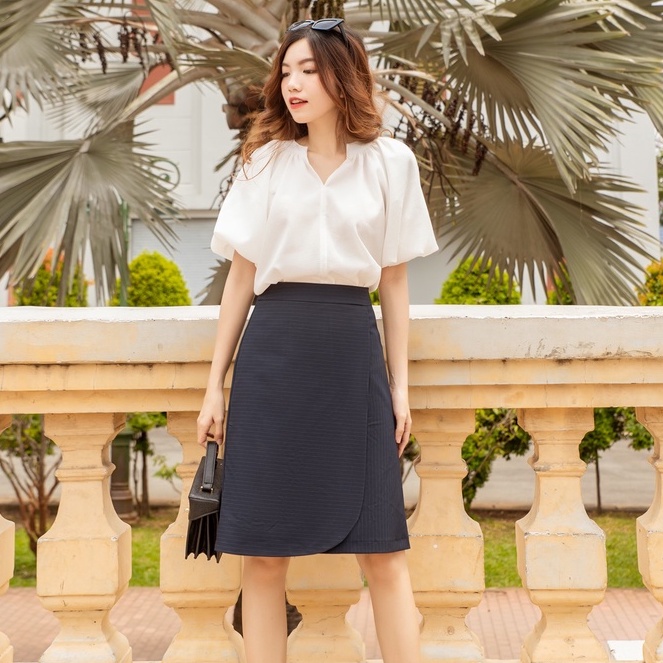 Chân Váy Công Sở Layla - LAHOA | BigBuy360 - bigbuy360.vn