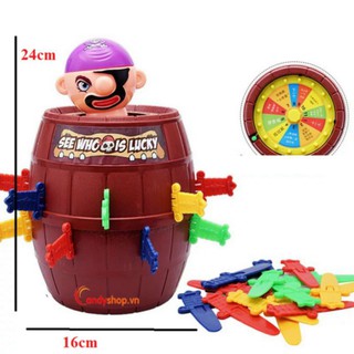 Trò chơi đâm hải tặc size lớn.