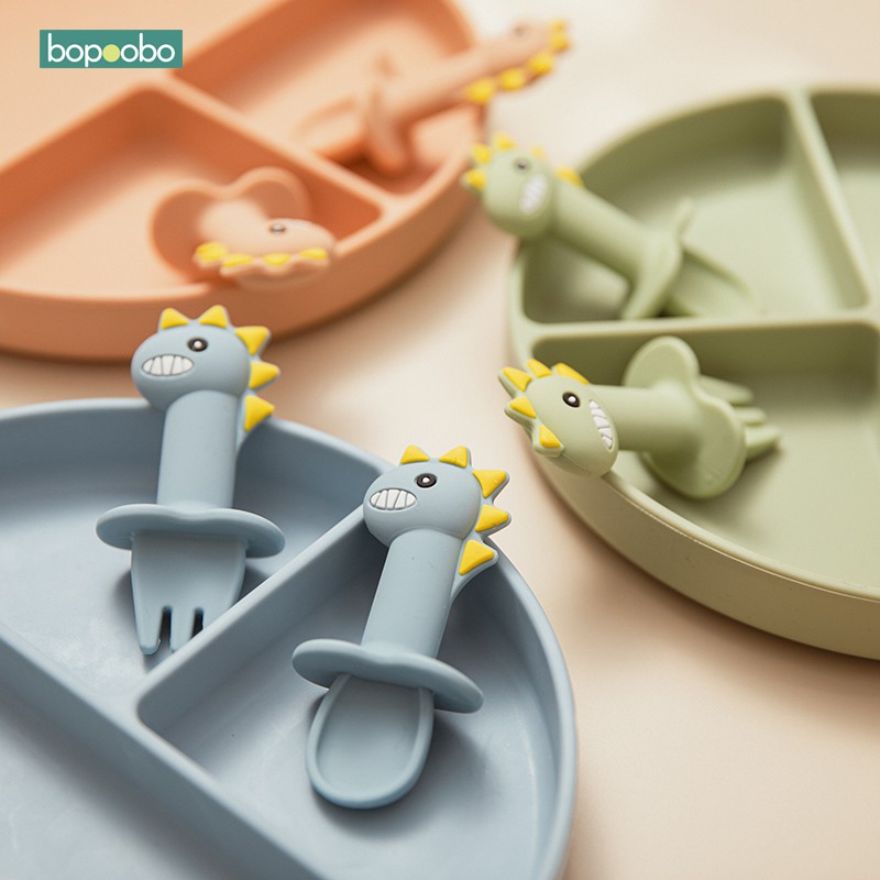 bopoobo Kids 1 bộ Bộ đồ ăn cho bé Nĩa silicone Bộ thìa hoạt hình Muỗng mềm Sản phẩm cho trẻ ăn dặm Bộ đồ ăn đào tạo bổ sung