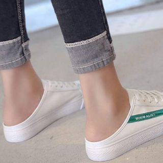 Giầy thể thao hở gót
