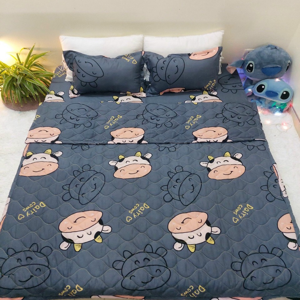 Bộ Ga Gối Poly Cotton Felicia Combo 5 Món Mẫu Bò Sữa Xám 1m2/m6/m8/2m2, 2 Gối + 1 Ga + 1 Vỏ Ôm + 1 Chăn