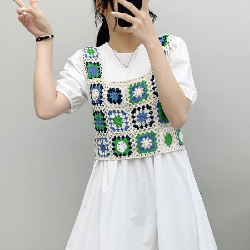 Áo Croptop Không Tay Họa Tiết Hoa Phong Cách Boho Ngọt Ngào Cho Nữ