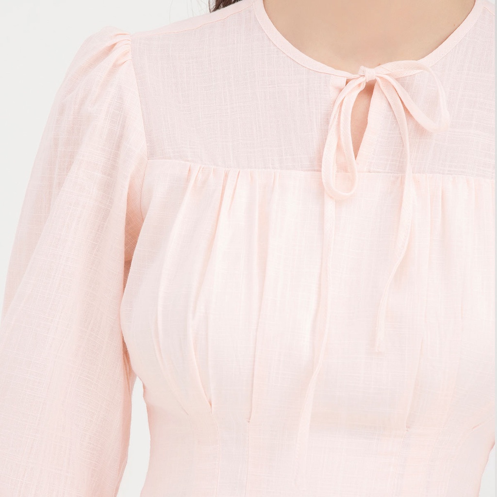 Đầm nữ GUMAC xếp ly ngực nhẹ nhàng cá tính DB718 | BigBuy360 - bigbuy360.vn