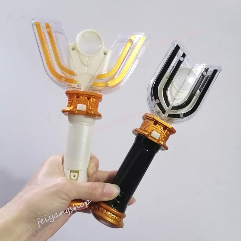 Đồ Chơi Mô Hình Robot Biến Hình Tiga Ultraman Phát Sáng Độc Đáo
